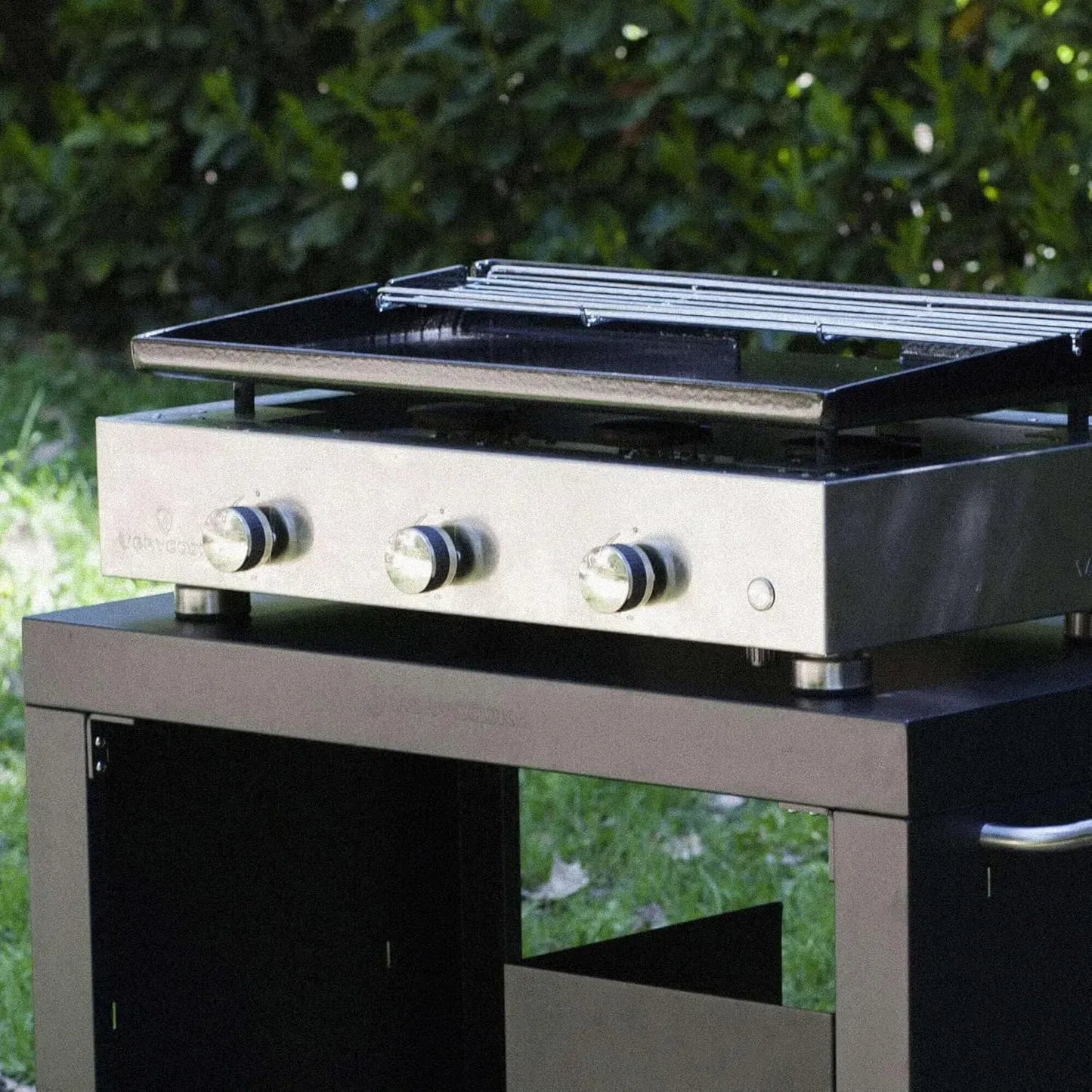 Plancha à gaz 3 brûleurs en acier émaillé 72x41 cm, puissance 7,5 kW